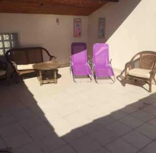 Maison *